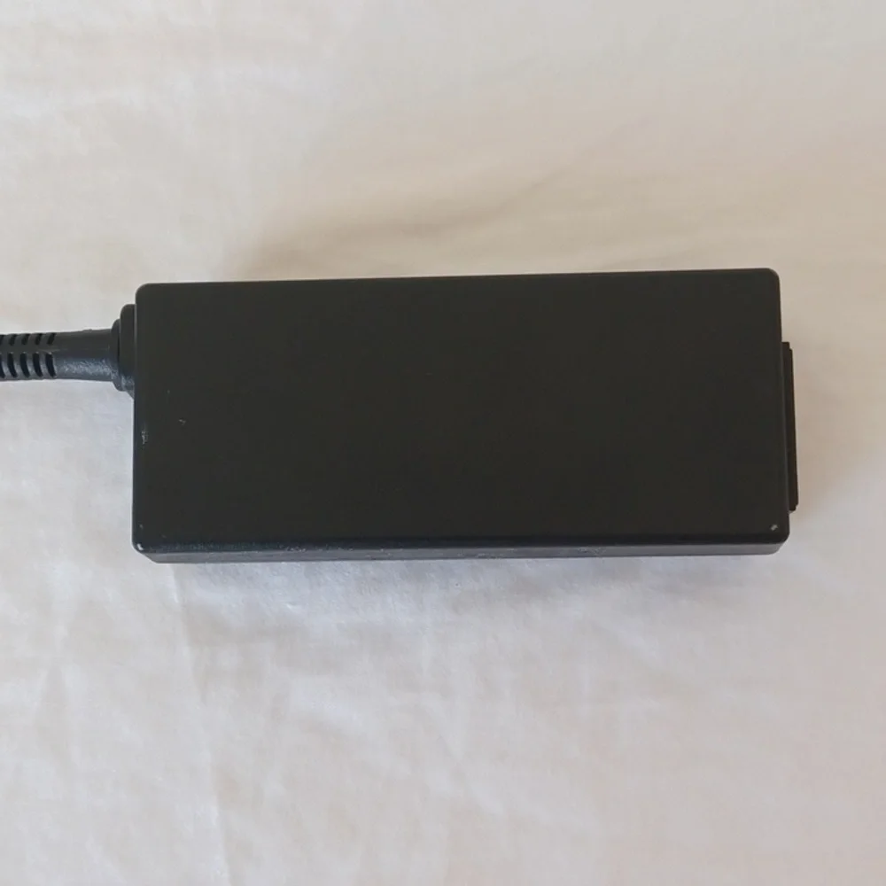 New HP AC/DC Laptop Adapter Blue Tip & Power Cord 45W 19.5V Rev A02 Total 9 Feet